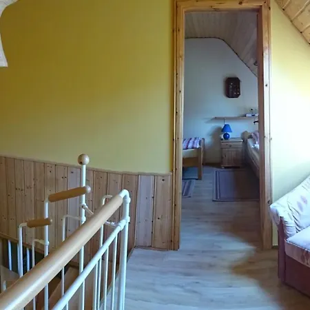 Ferienhaus Eulenhaus Im Urigen Garten