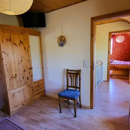 Apartment Eule West Und Eule Ost Feriehaeuser Im Urigen Garten Zingst
